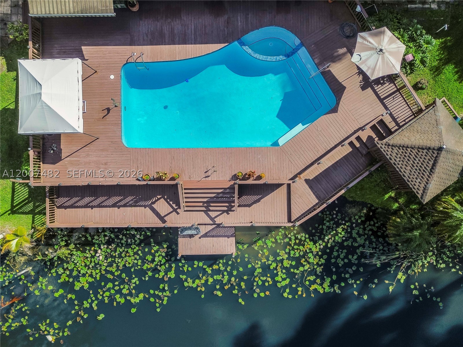 main property photo 59