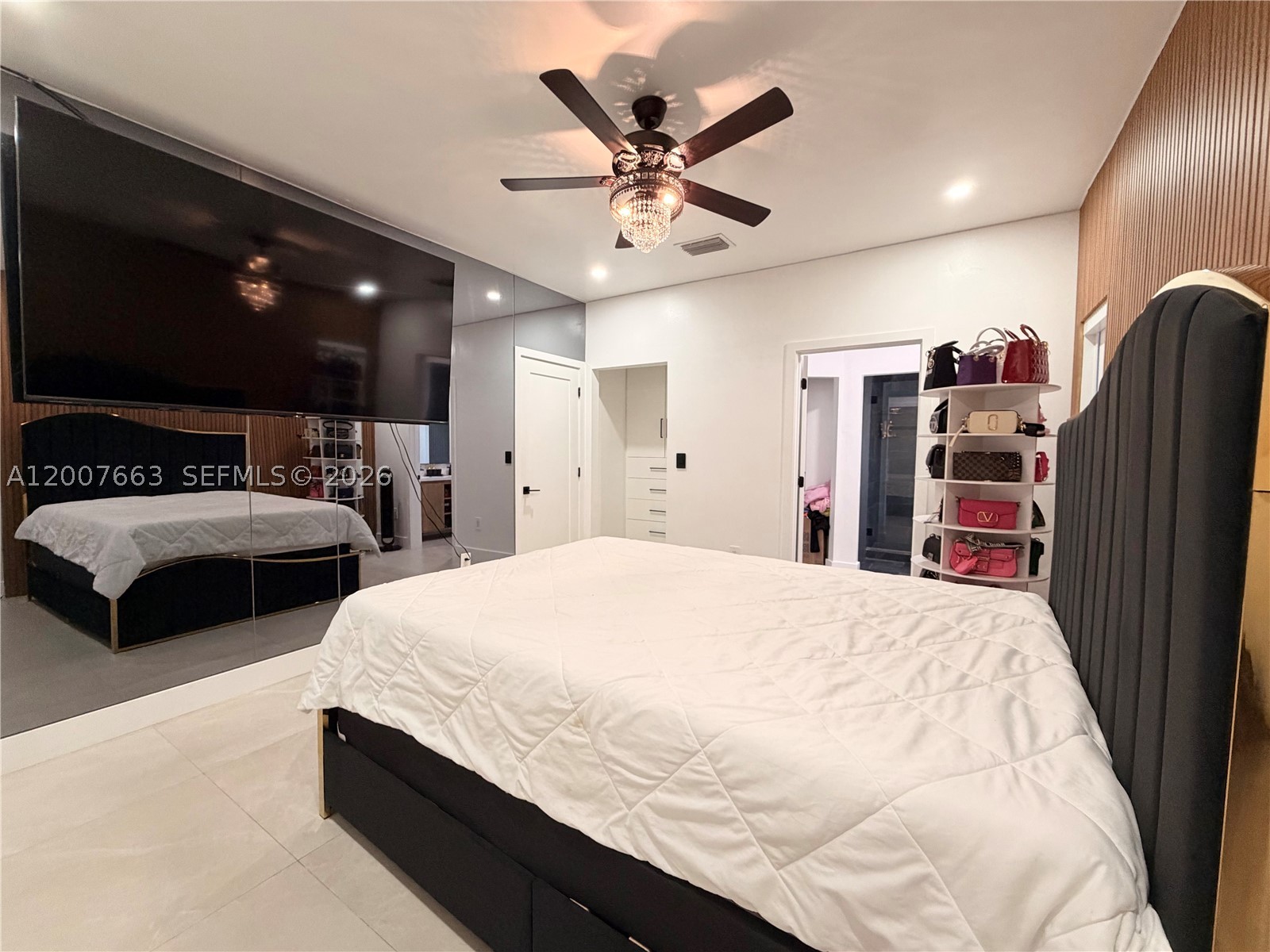 property viewer photo 10
