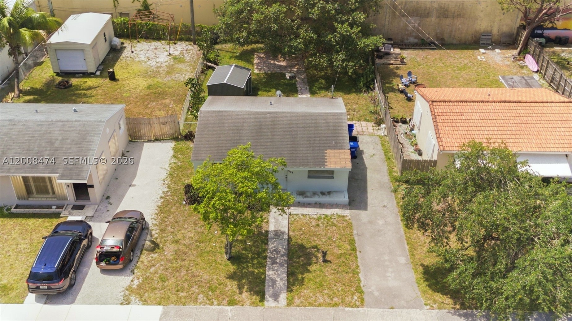 main property photo 22