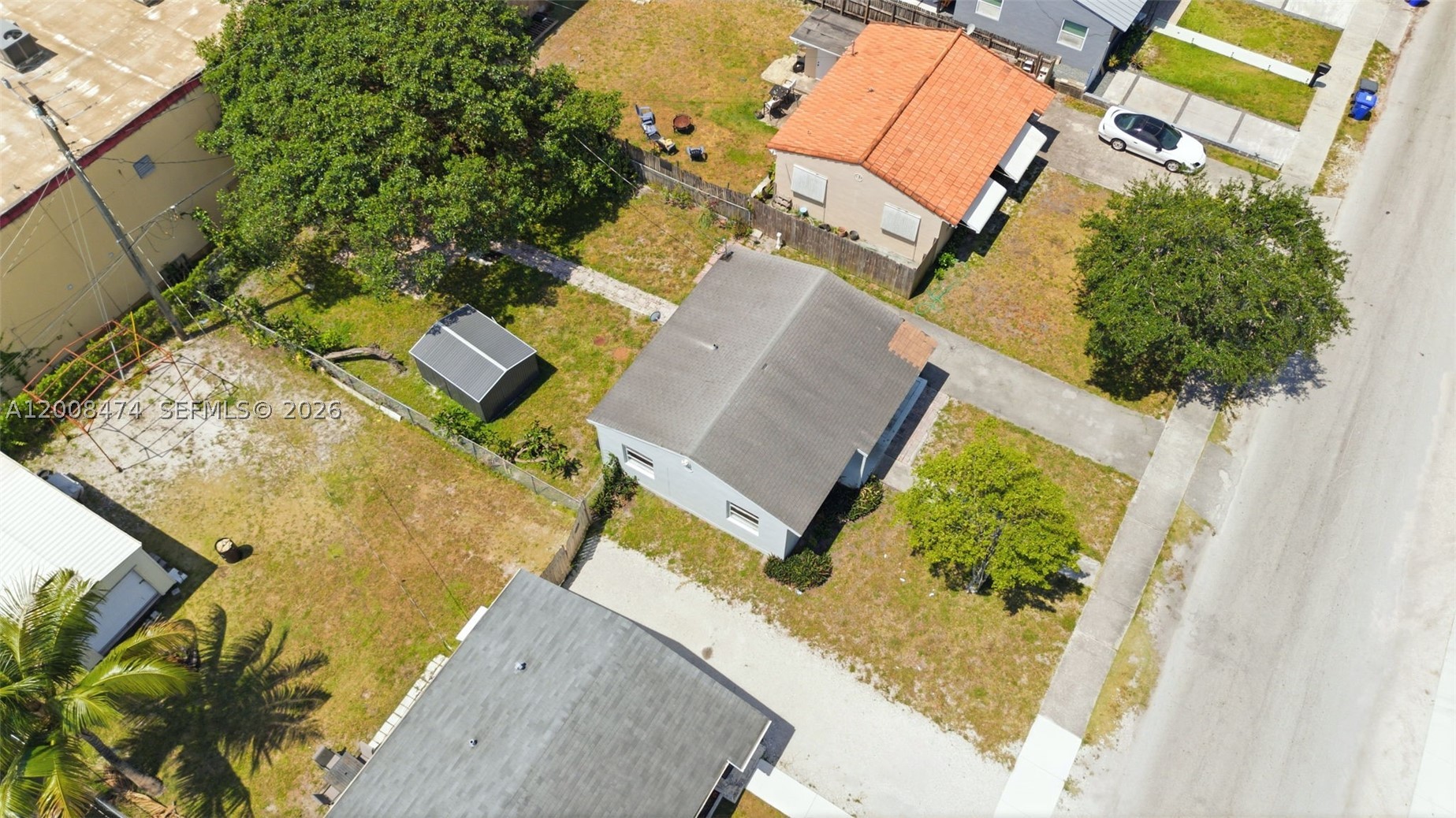 main property photo 29