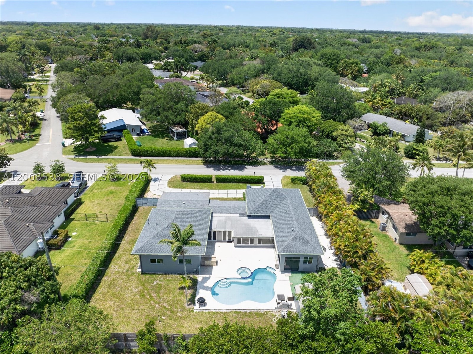 main property photo 48