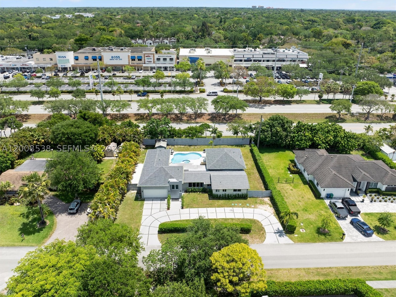 main property photo 60