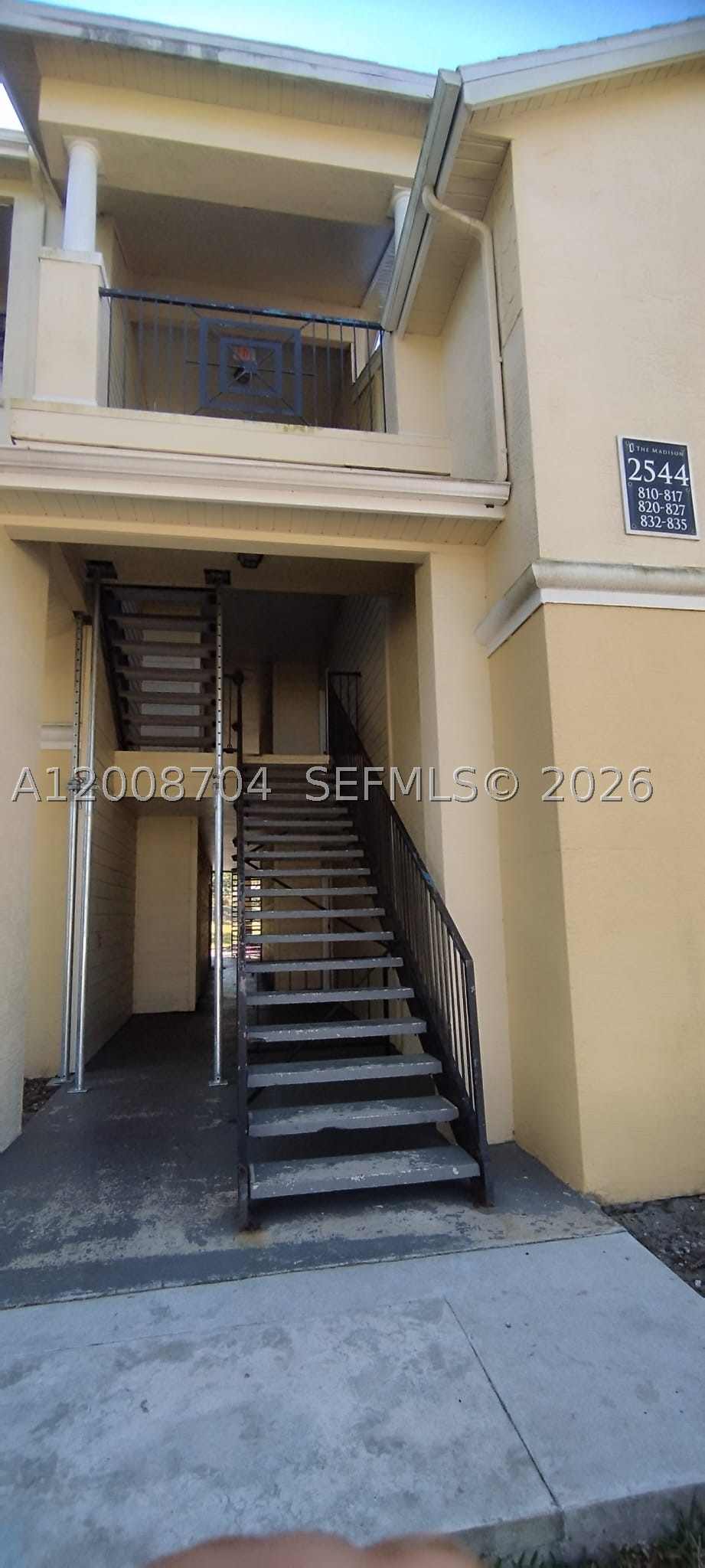 main property photo 17