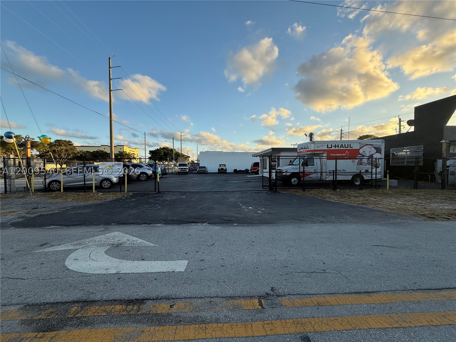 main property photo 8