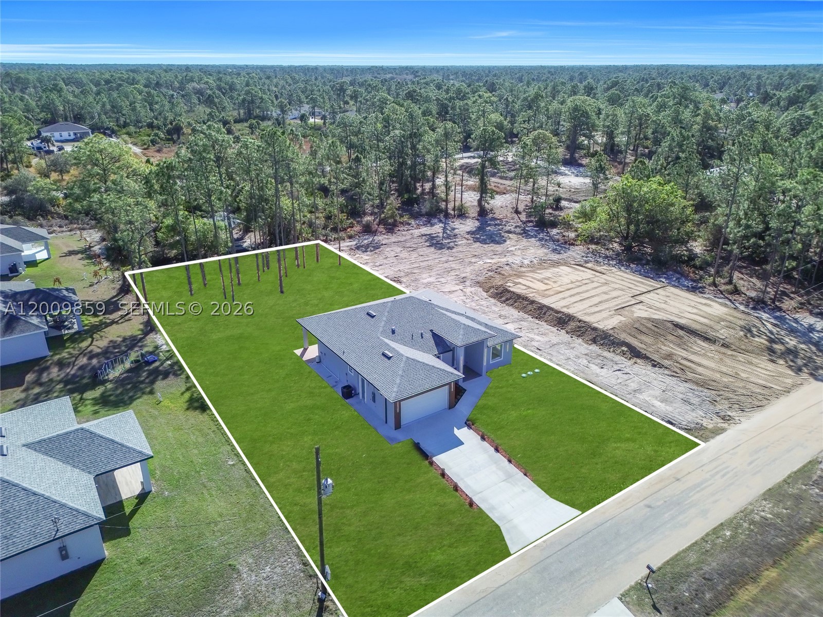 main property photo 25