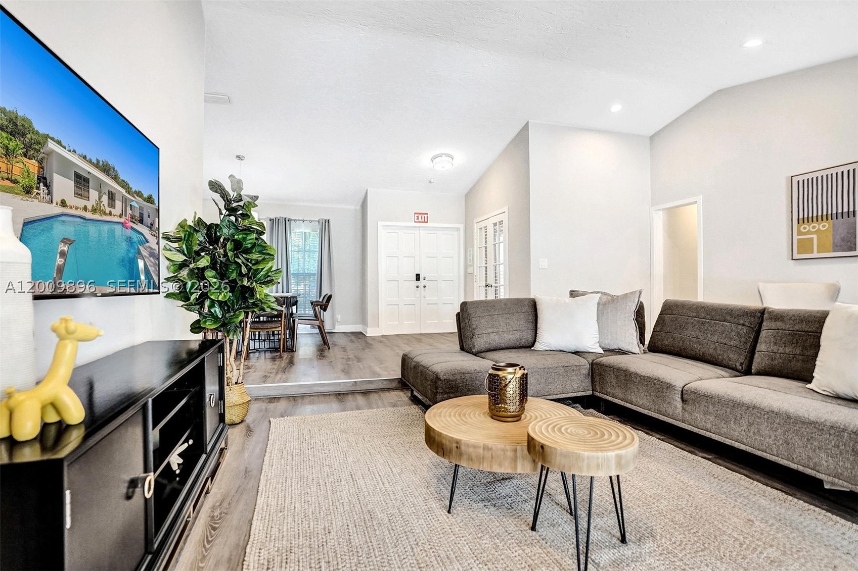 main property photo 73