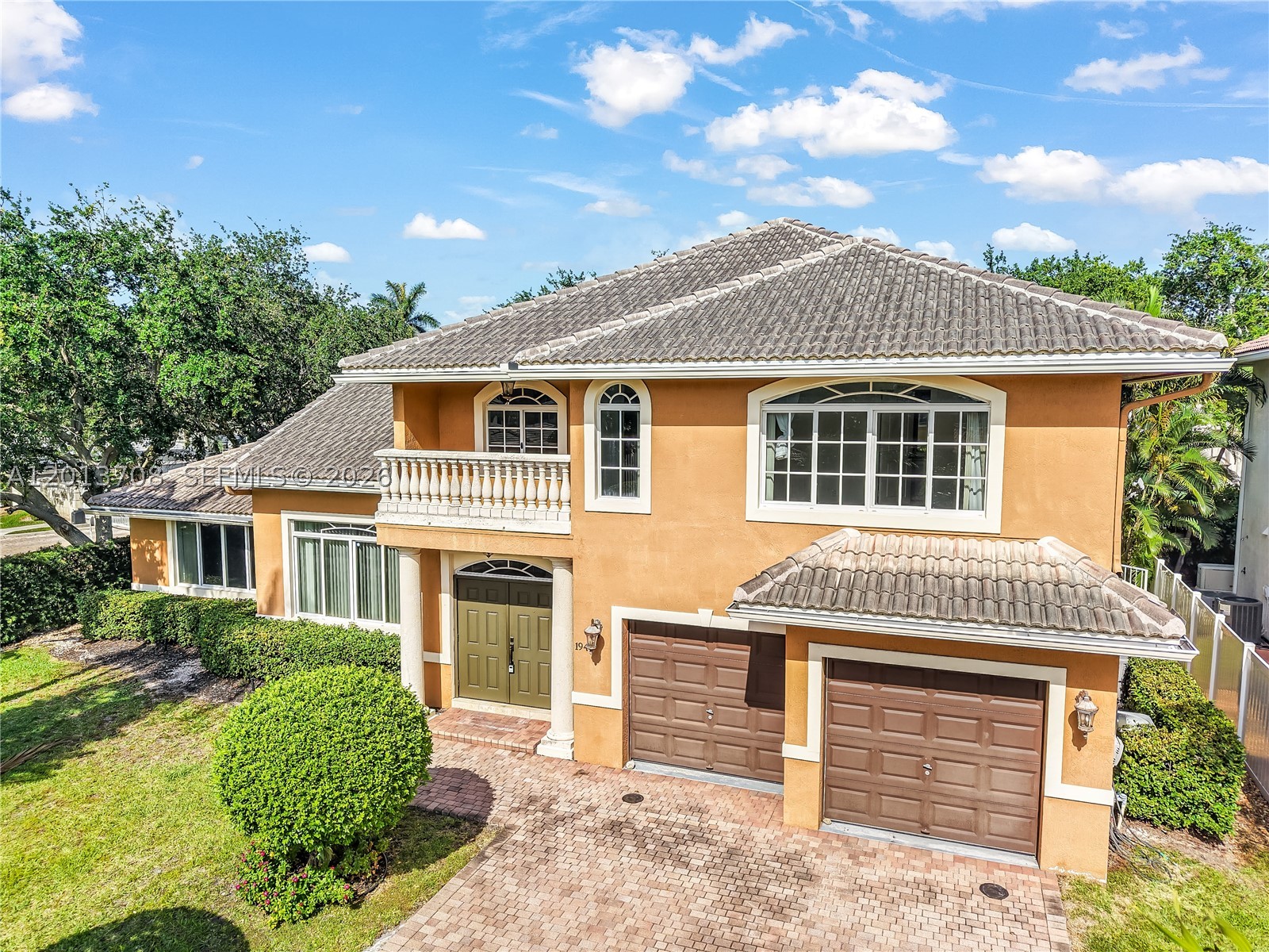 main property photo 49
