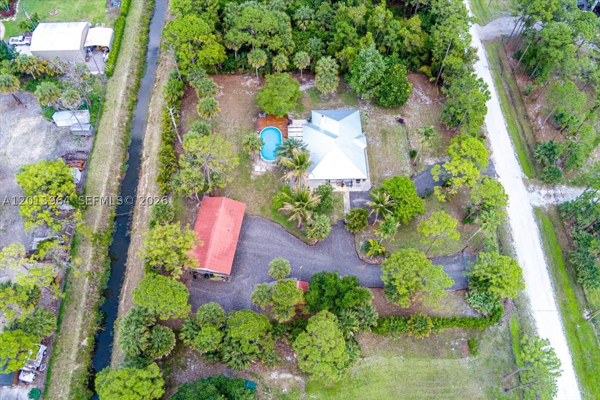 main property photo 43