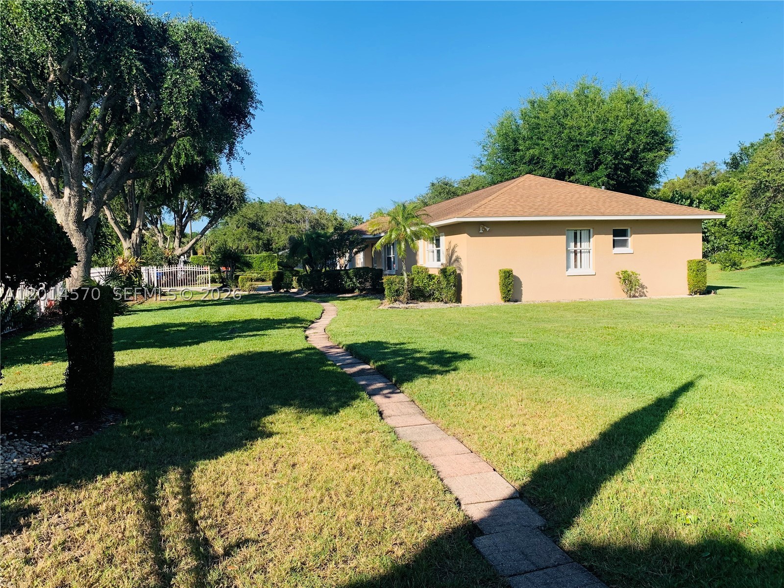 main property photo 60