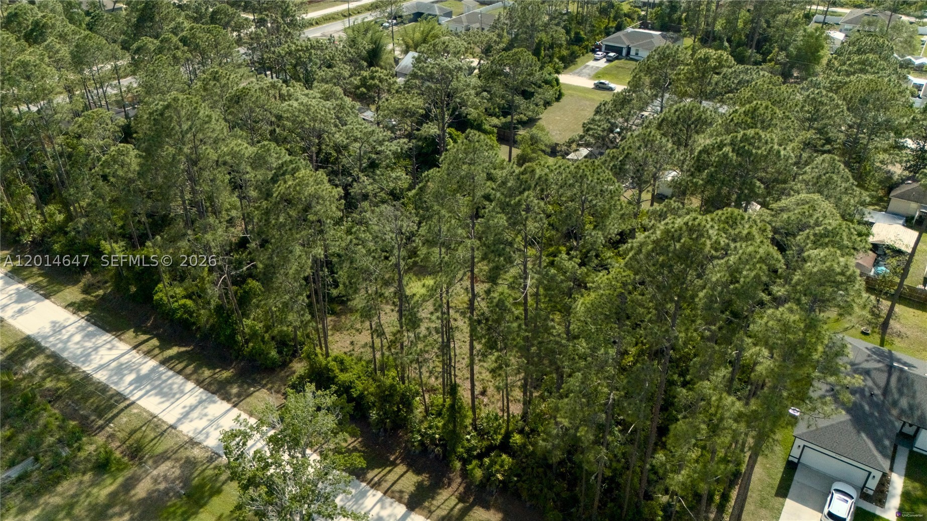 main property photo 14