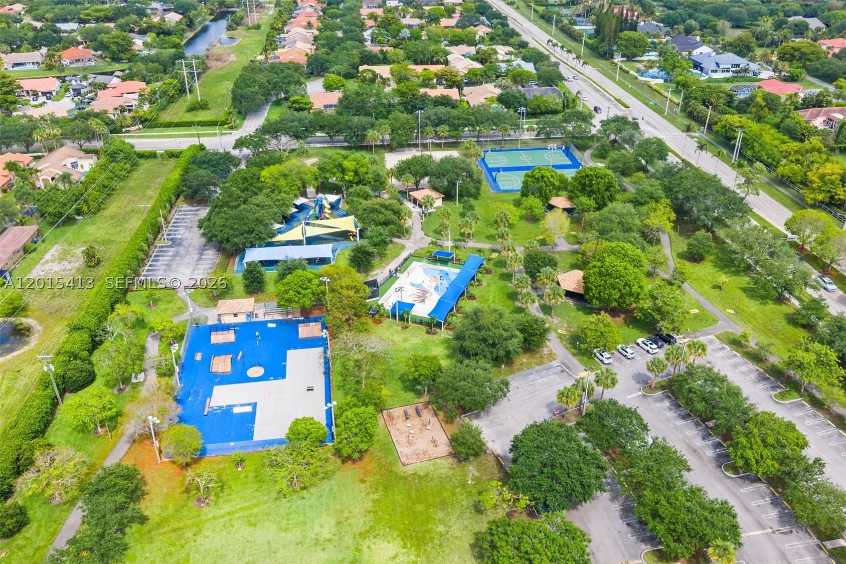 main property photo 37