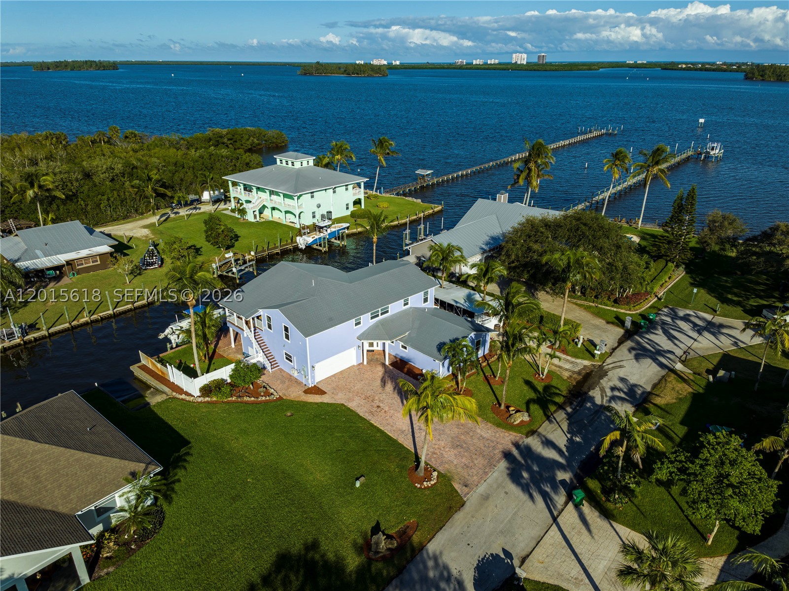 main property photo 50