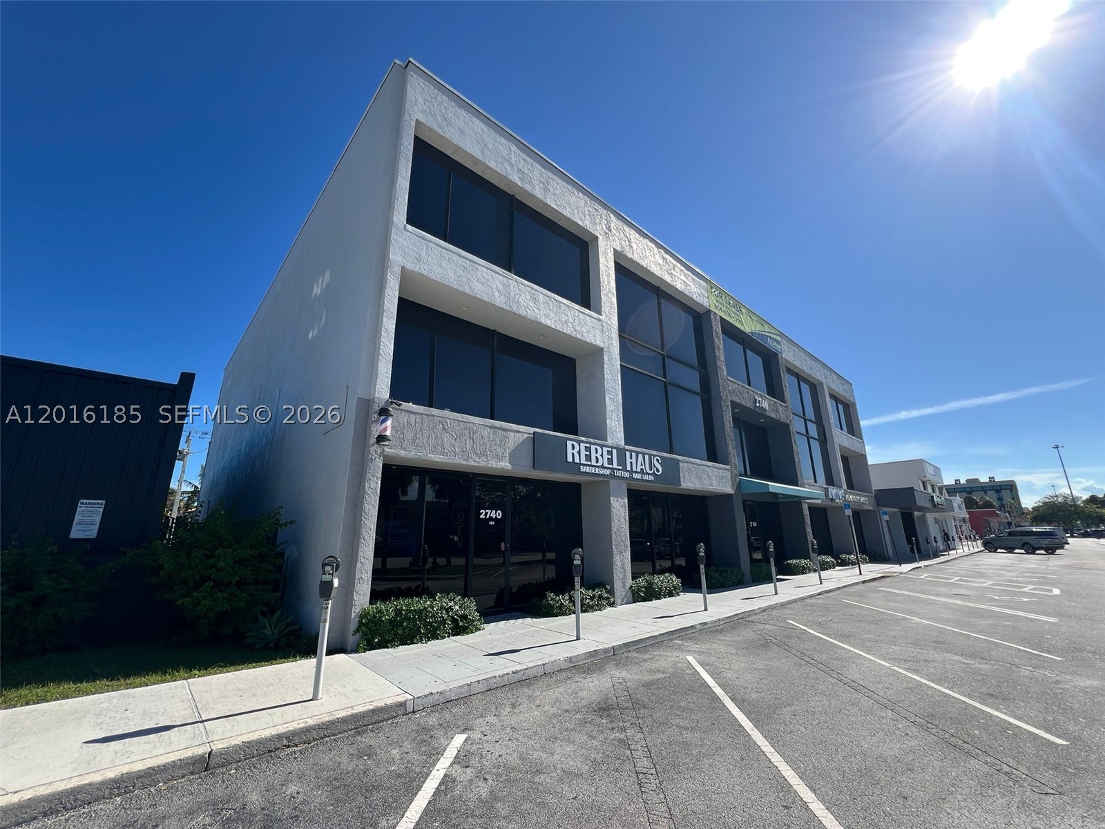 main property photo 12