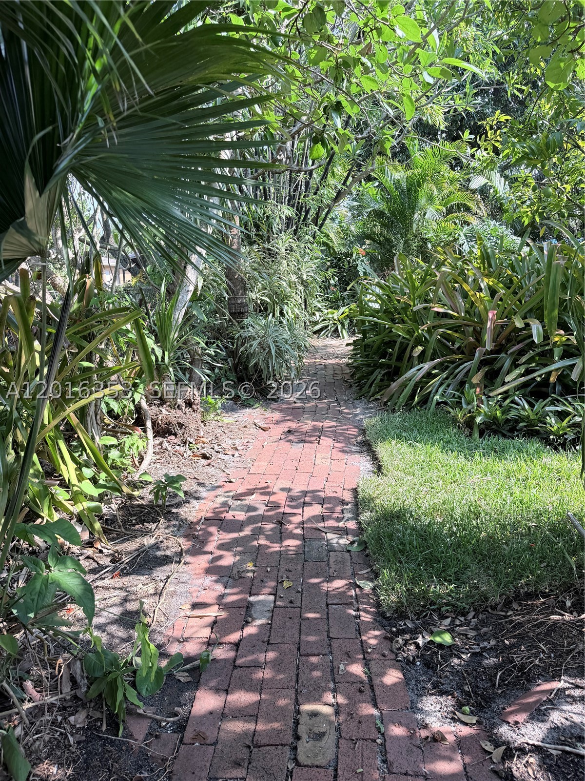 main property photo 33