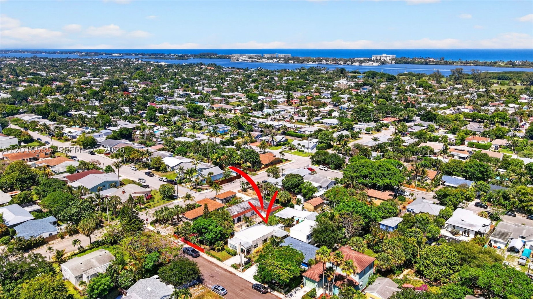 main property photo 70
