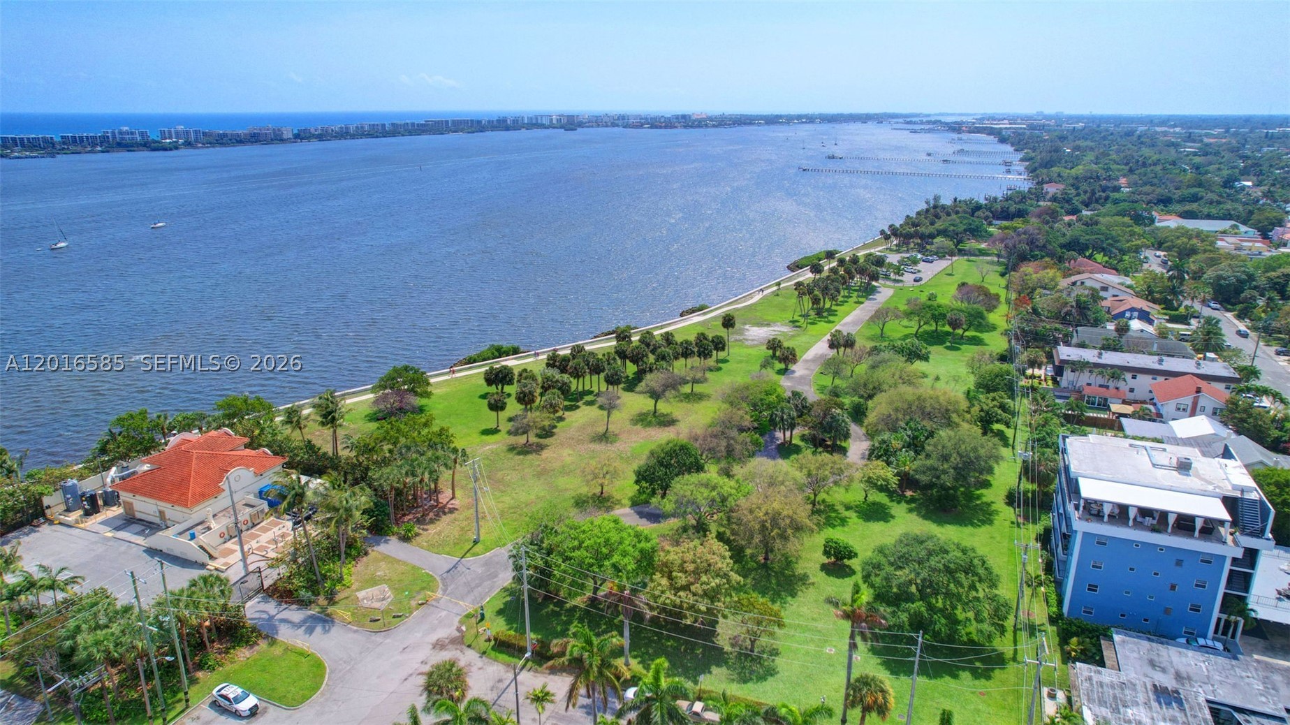 main property photo 78