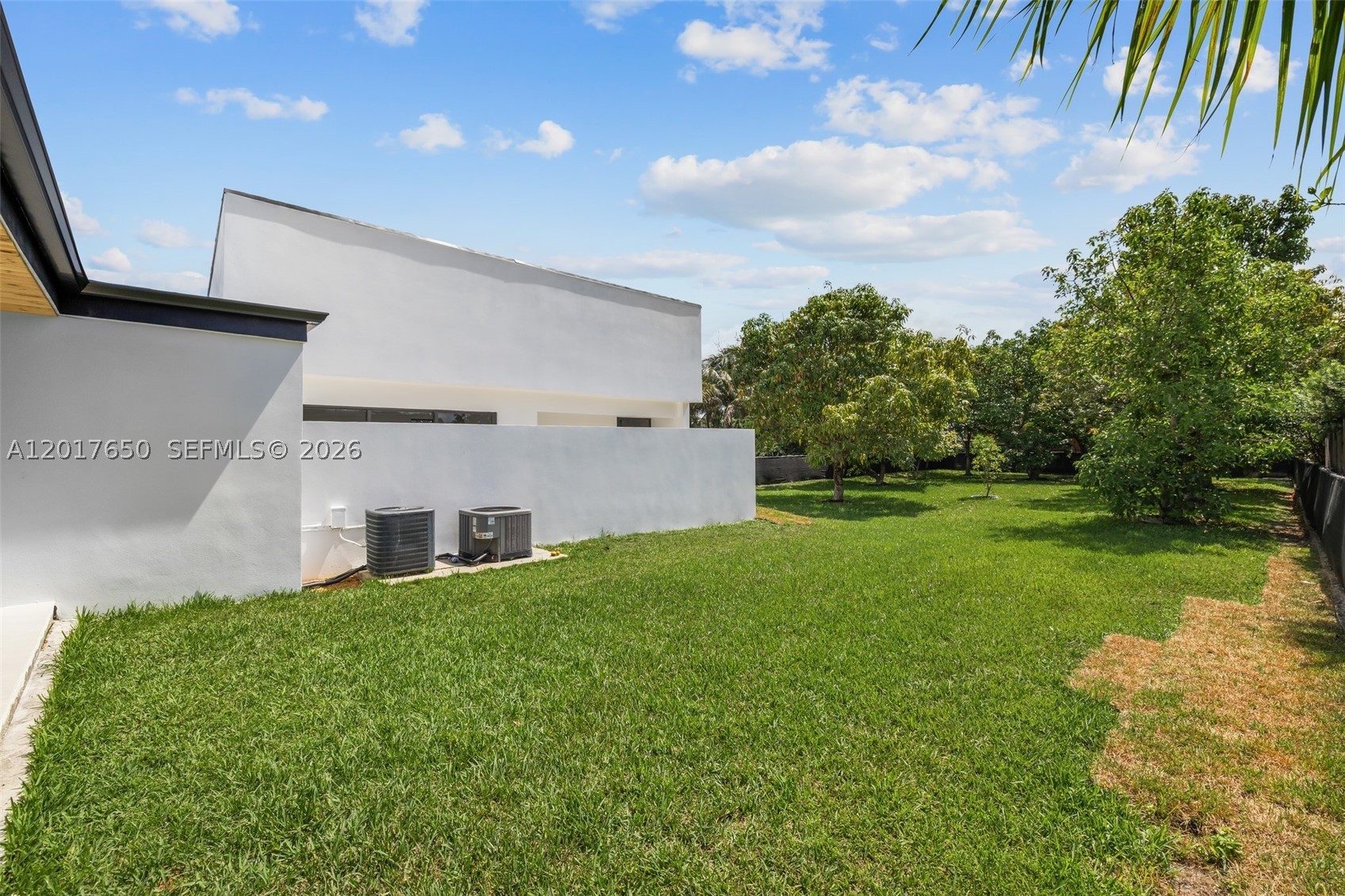 main property photo 50