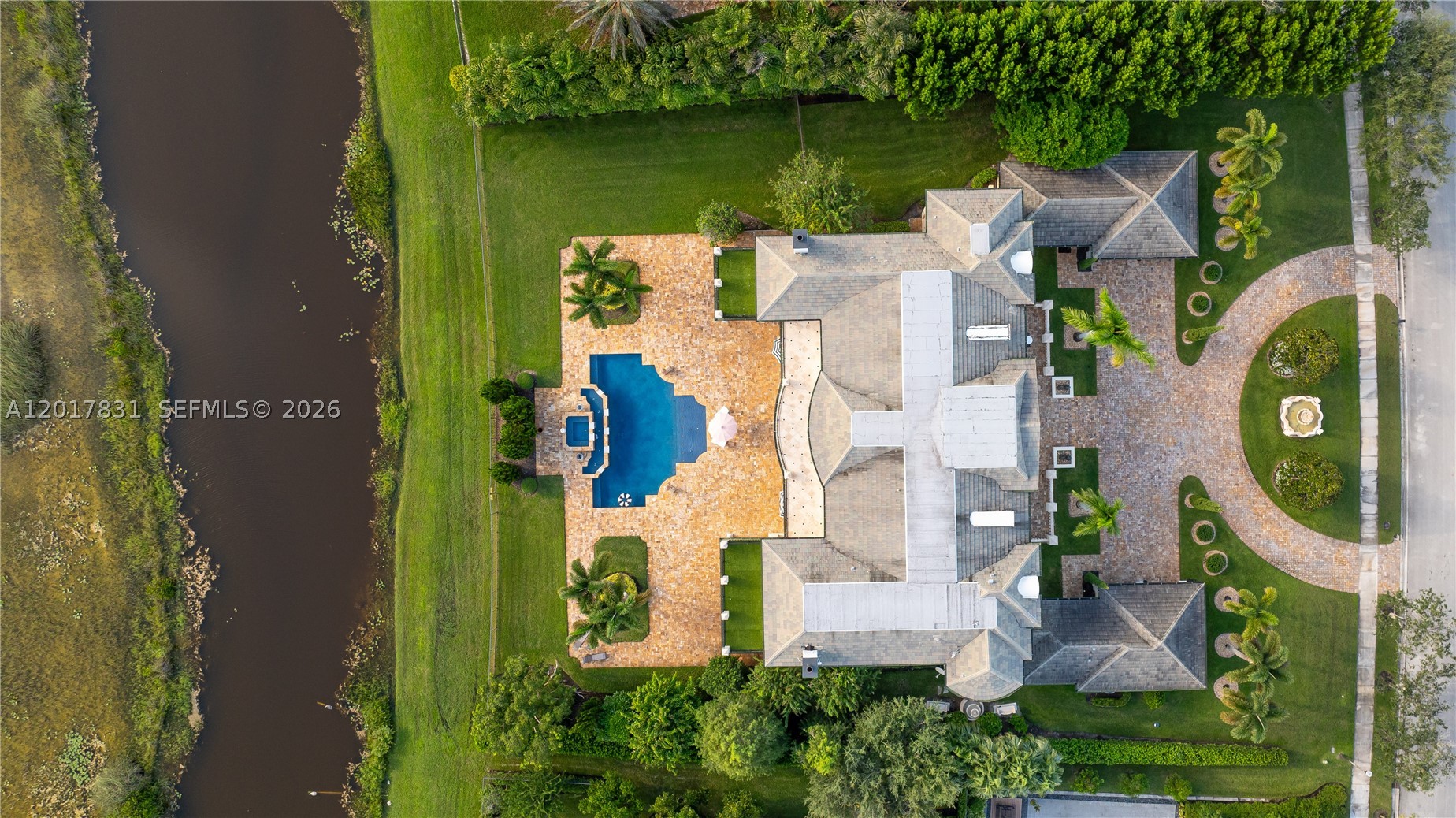 main property photo 47