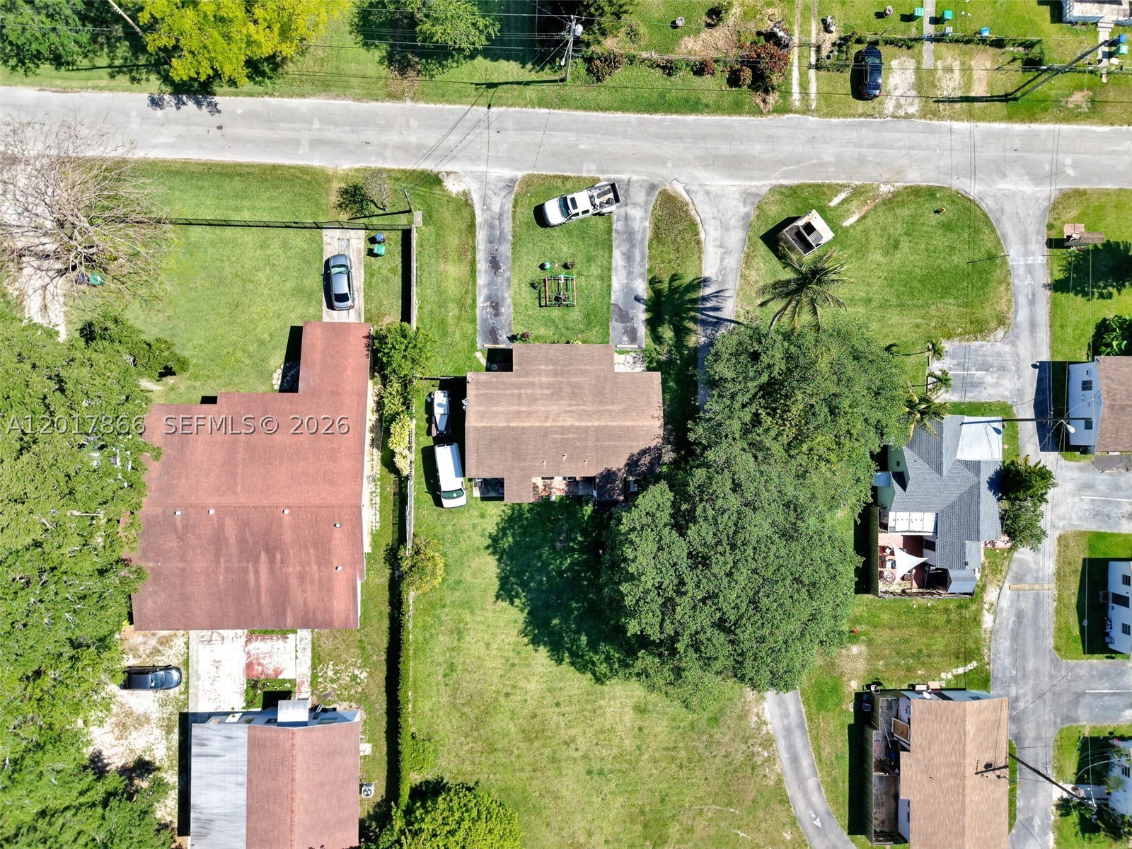main property photo 19
