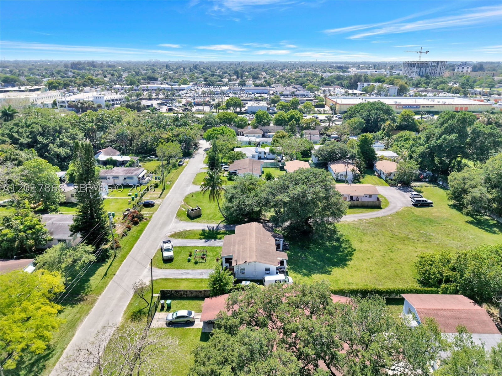 main property photo 29