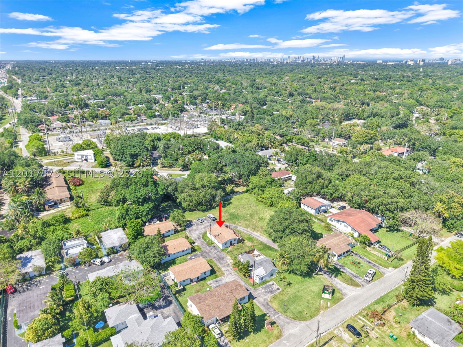 main property photo 23