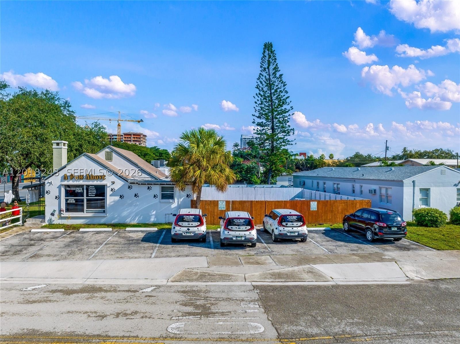main property photo 8