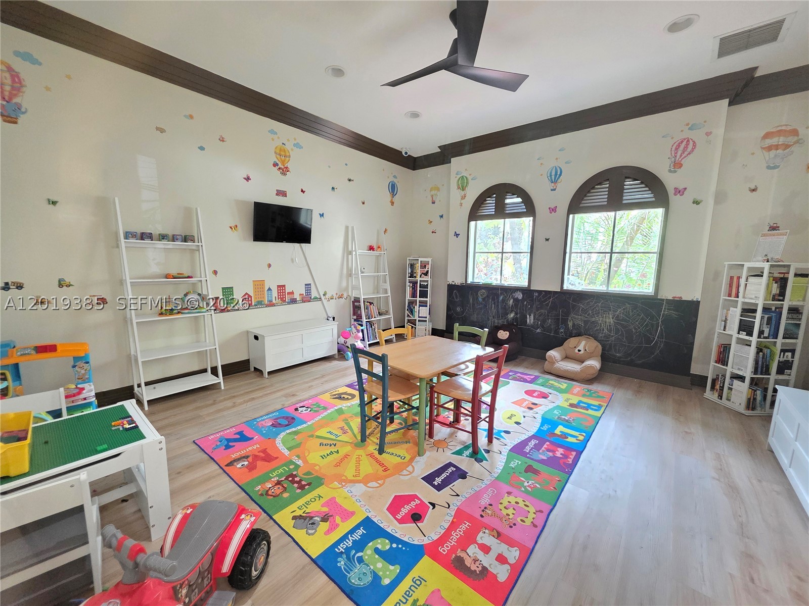 main property photo 31
