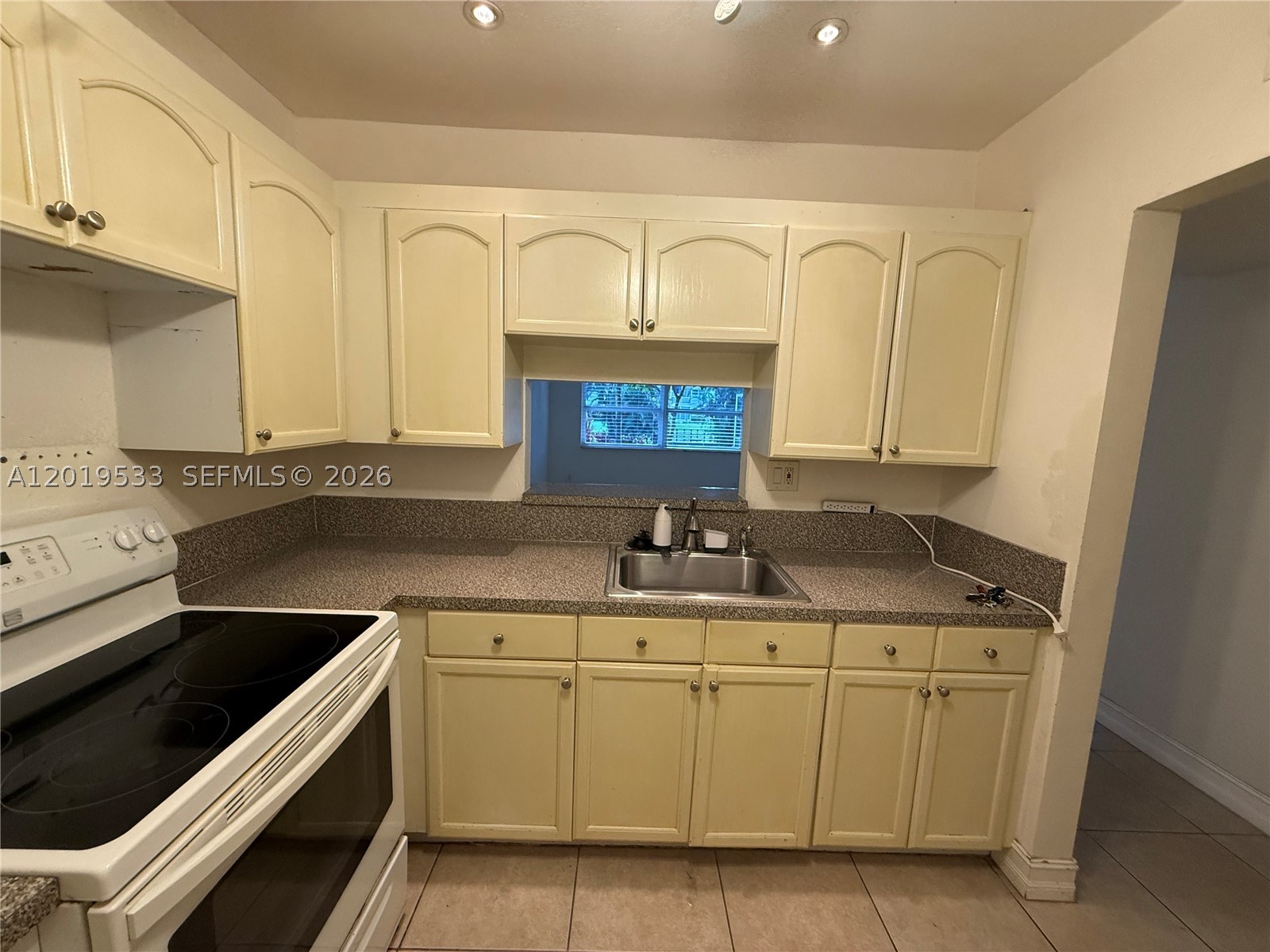 main property photo 66