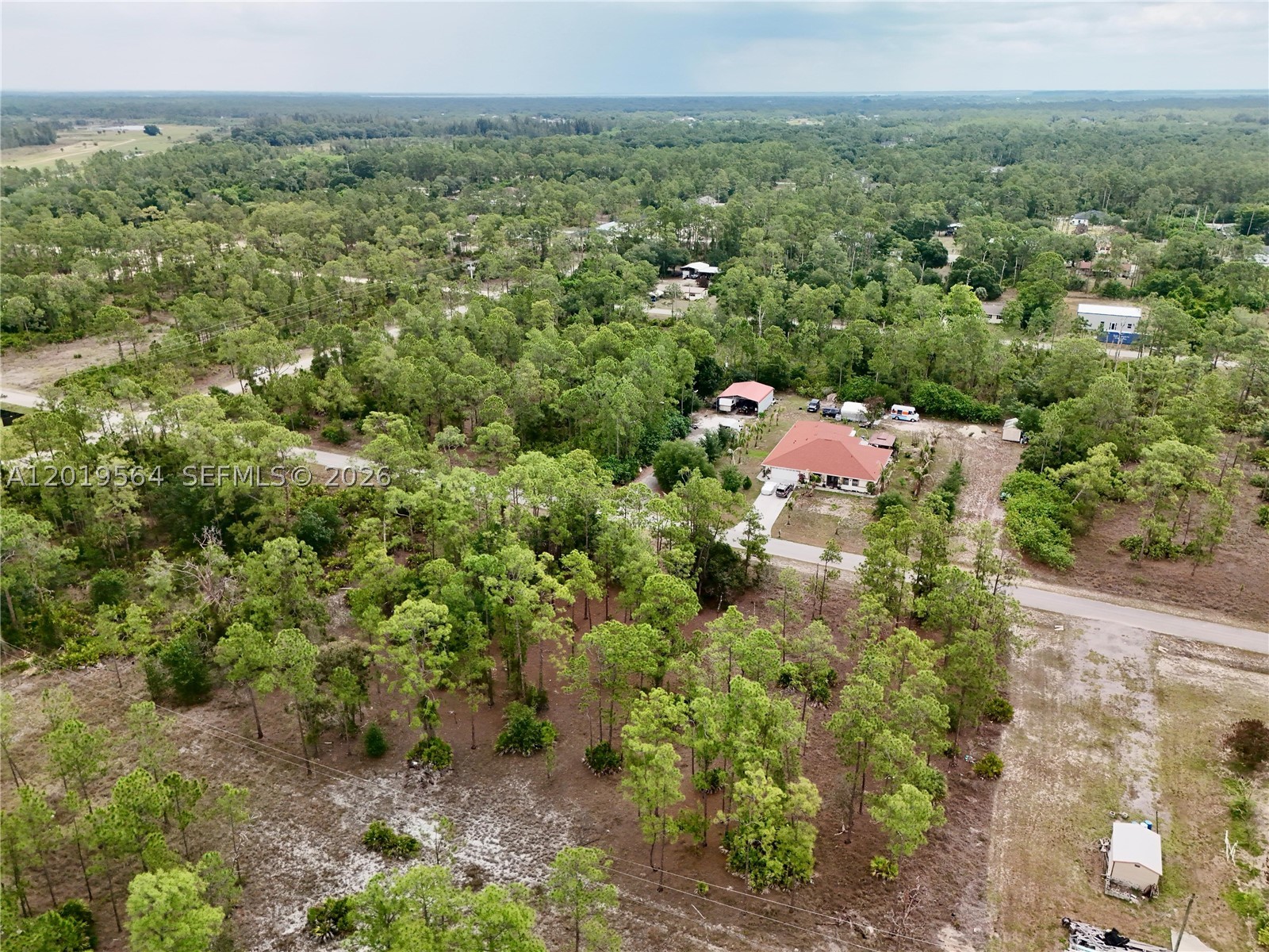 main property photo 33