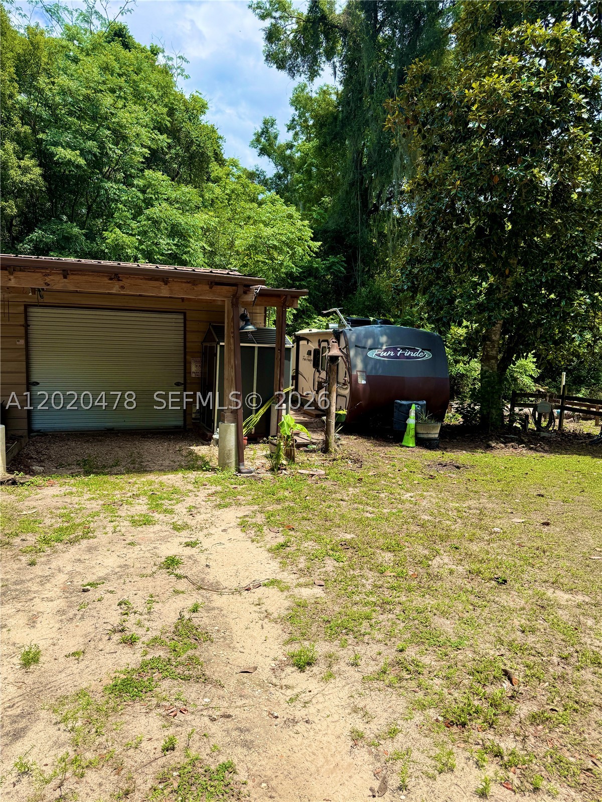 main property photo 35