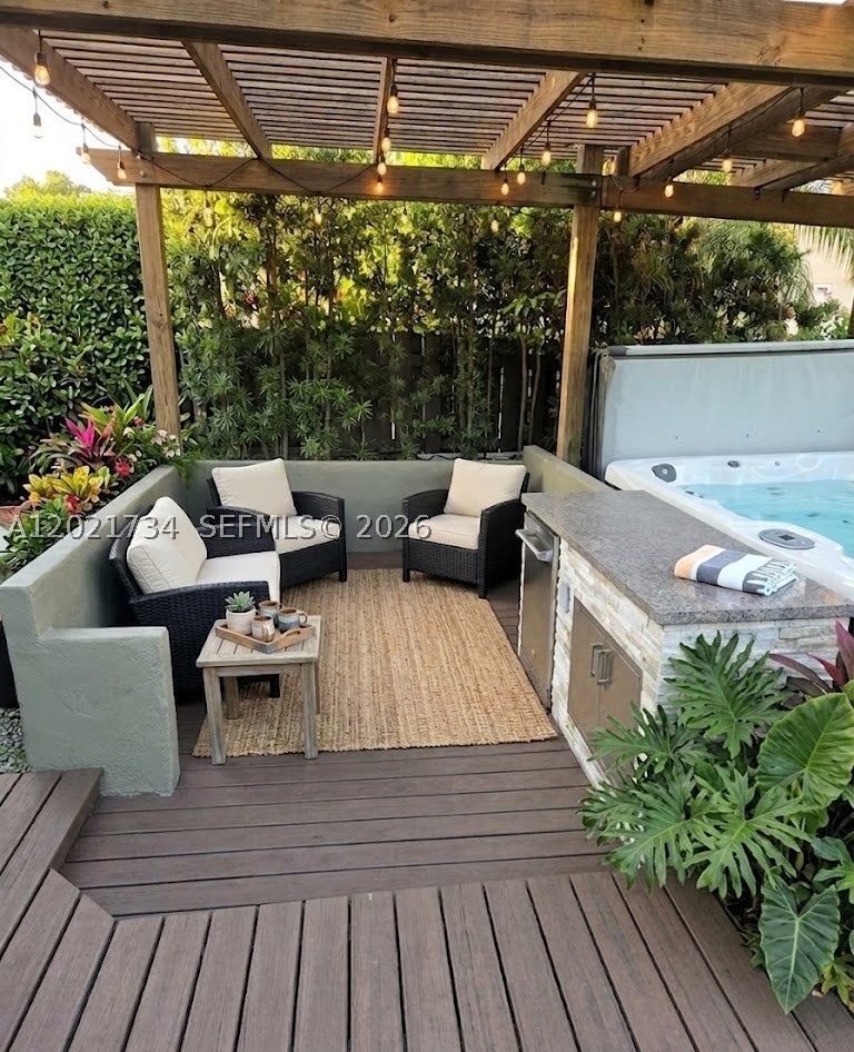 main property photo 13