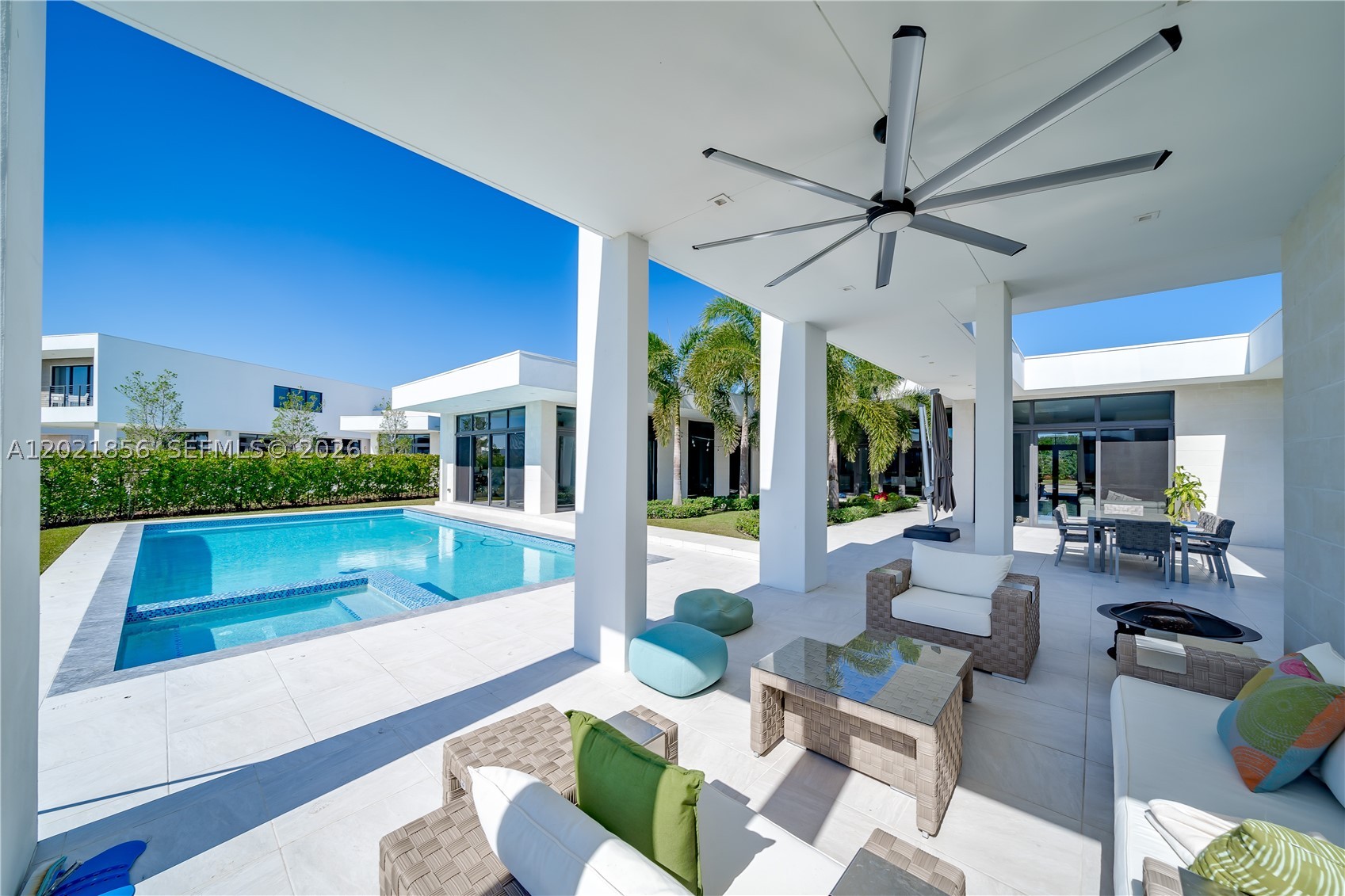 main property photo 43