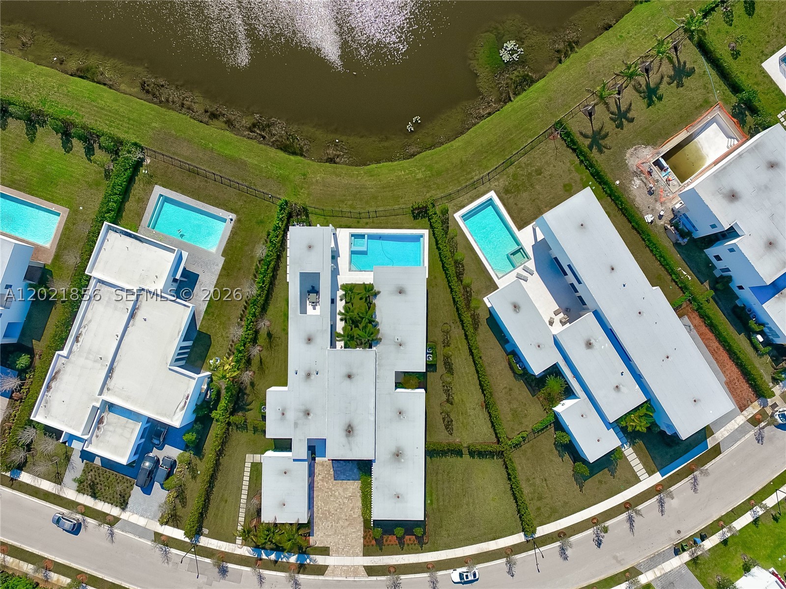 main property photo 58