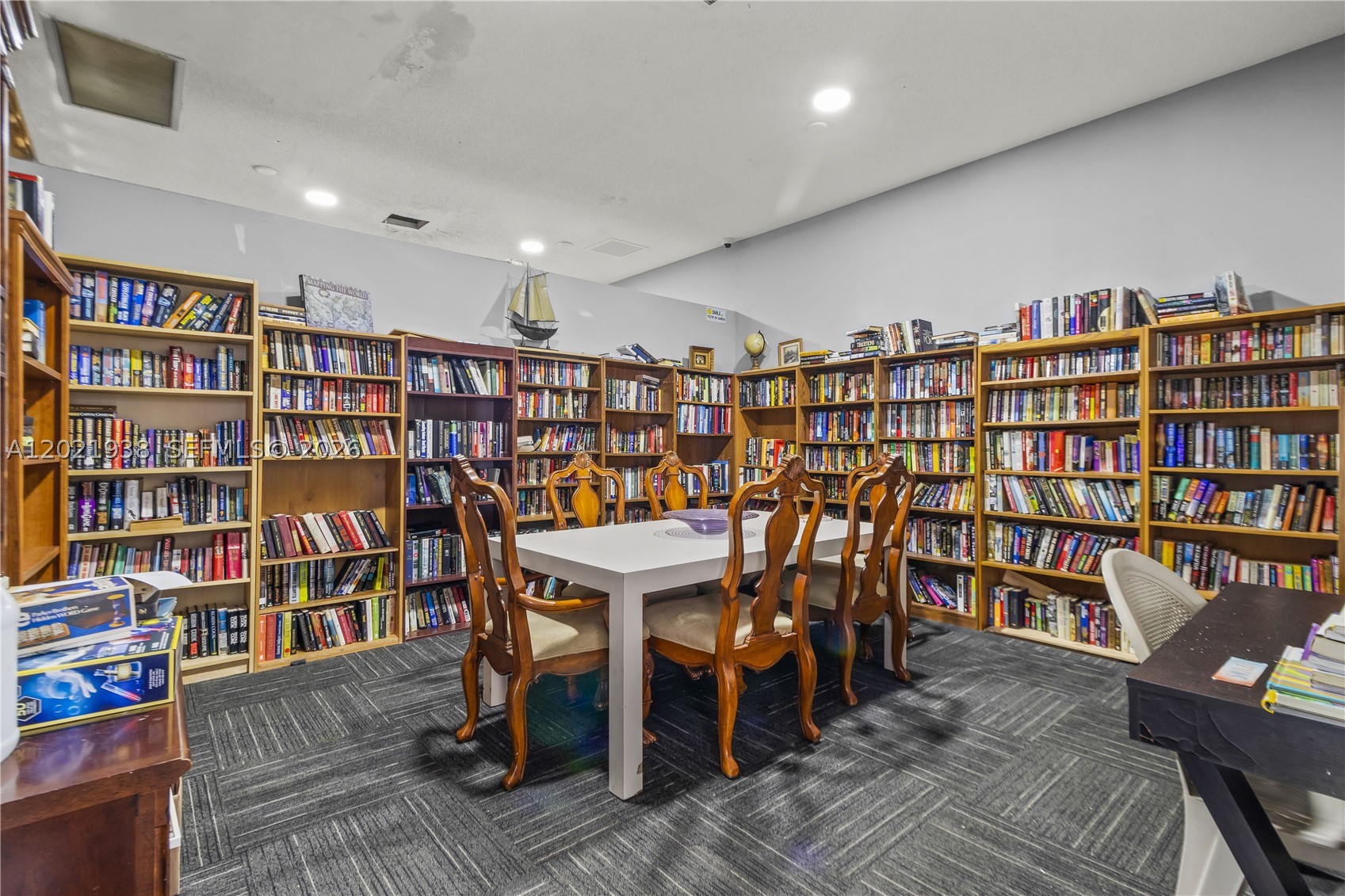 main property photo 29