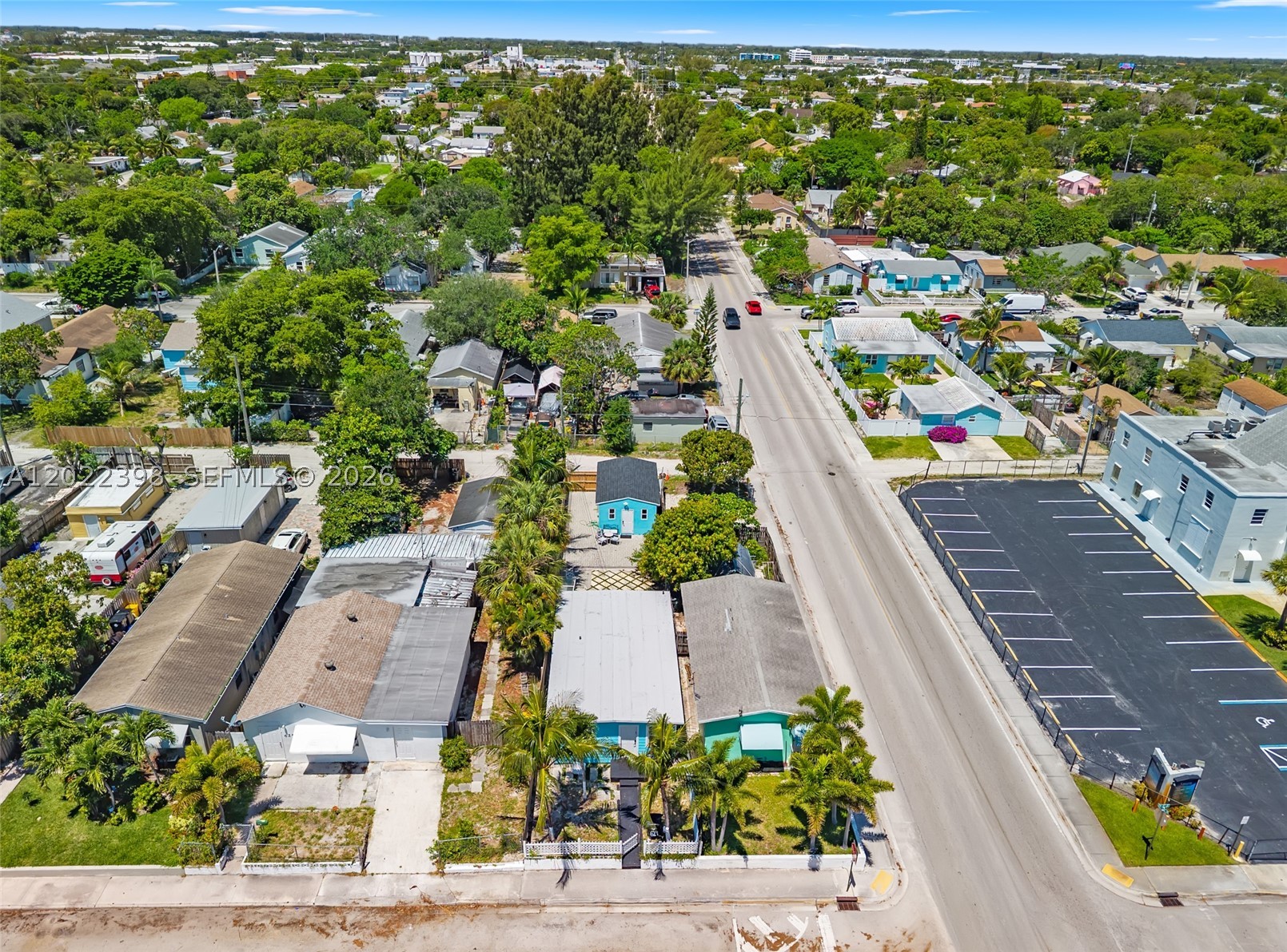 main property photo 17