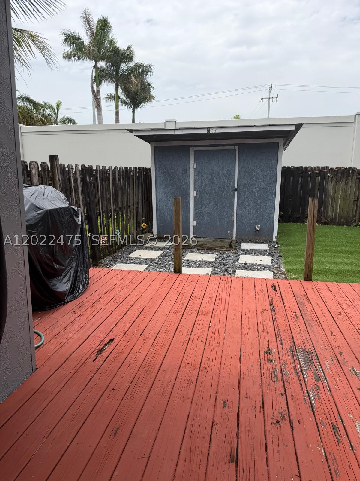 main property photo 18