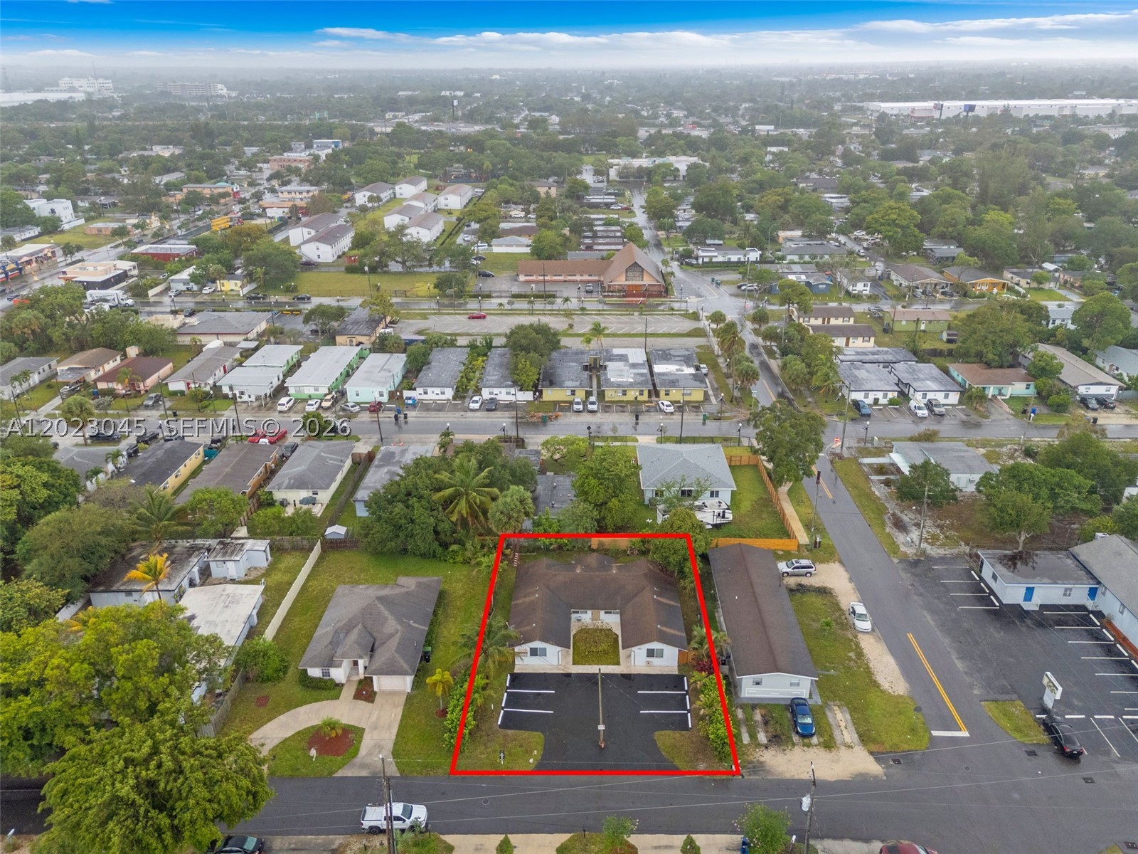 main property photo 29