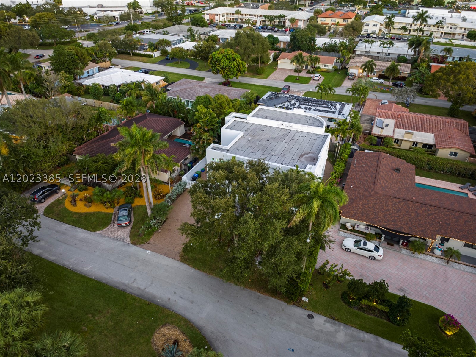 main property photo 22