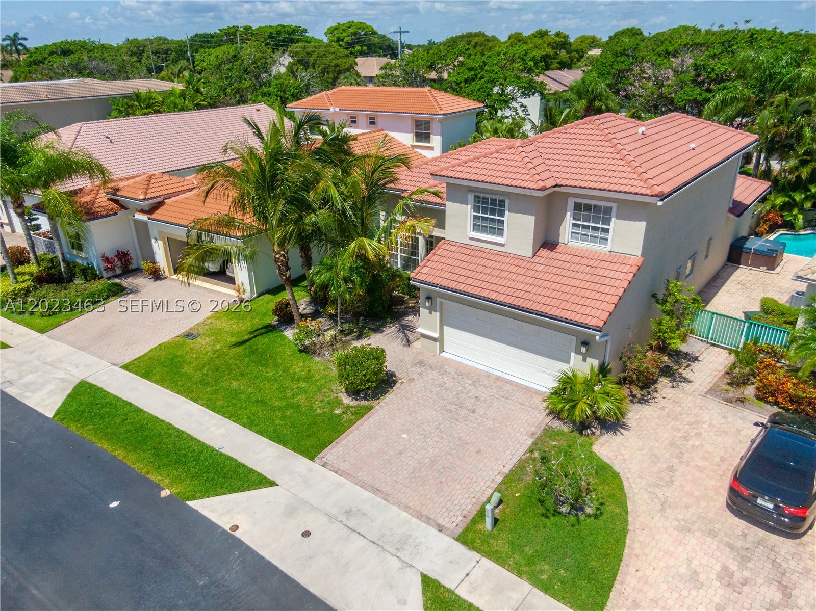 main property photo 50