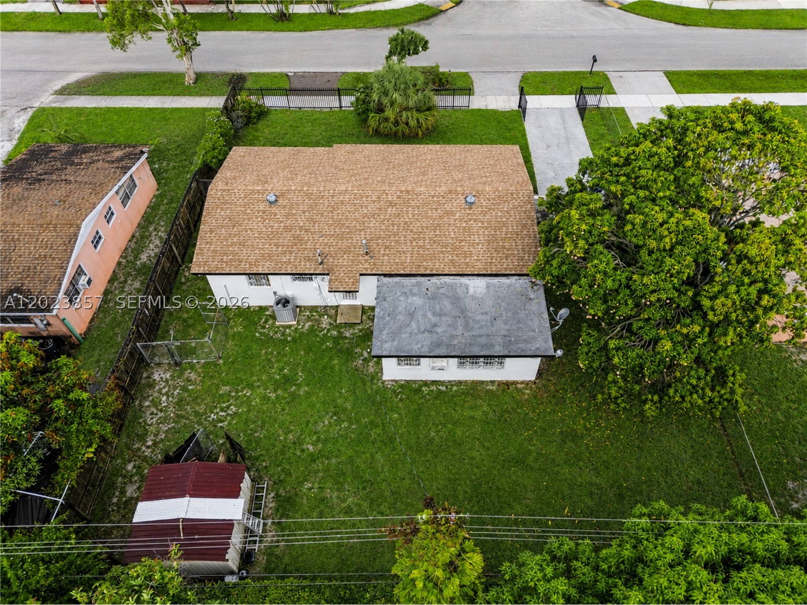 main property photo 4