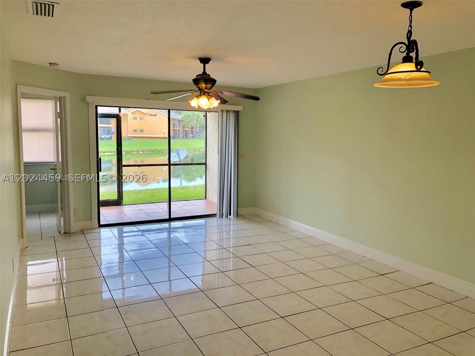 property viewer photo 3