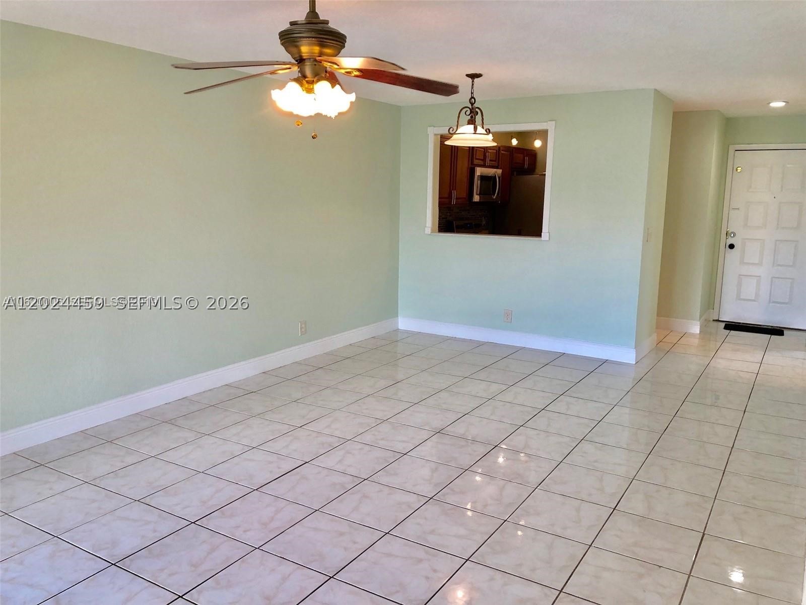 property viewer photo 6
