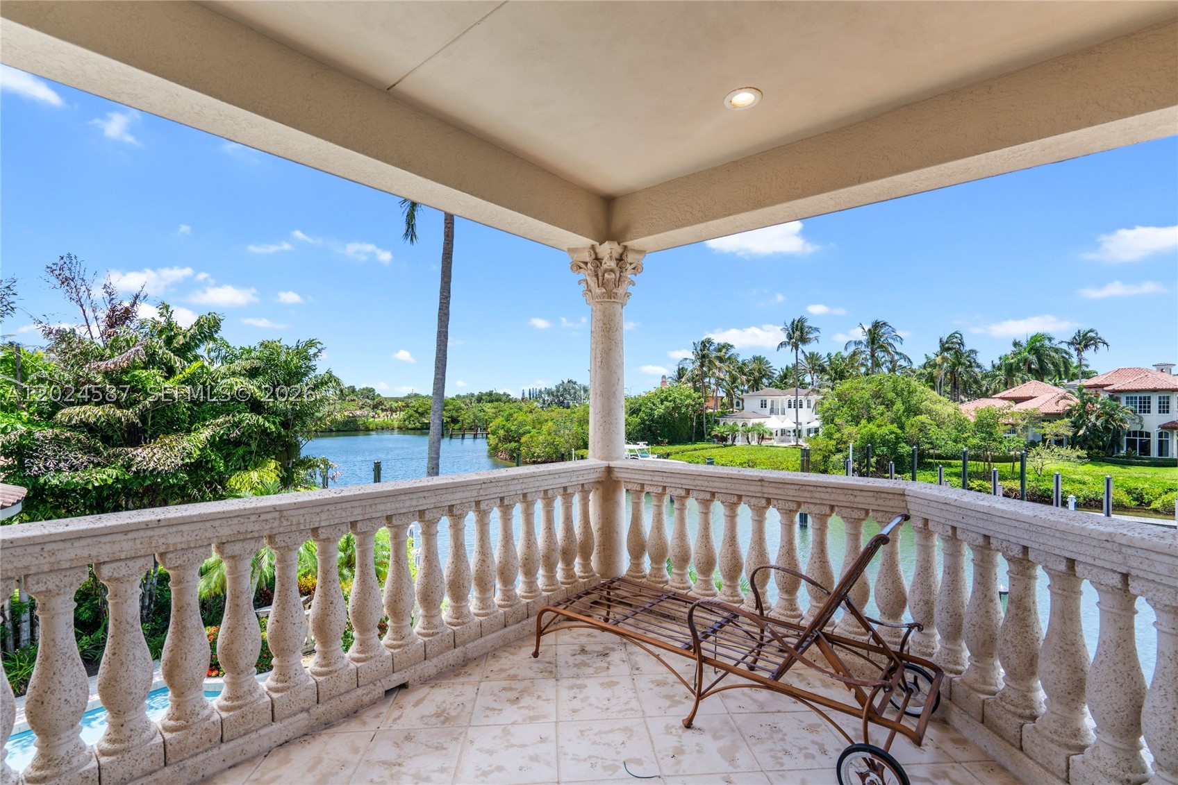 main property photo 90