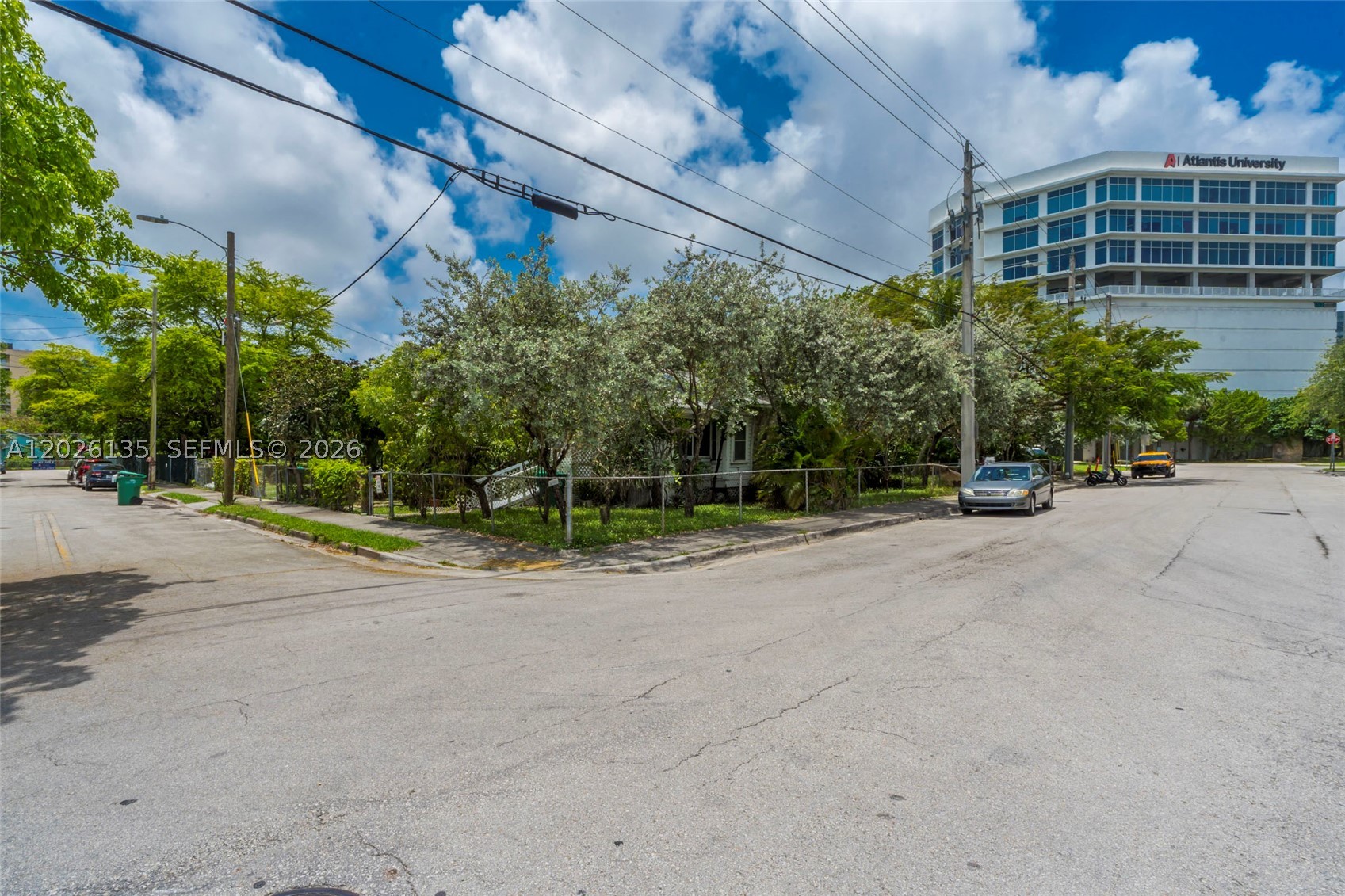 main property photo 10