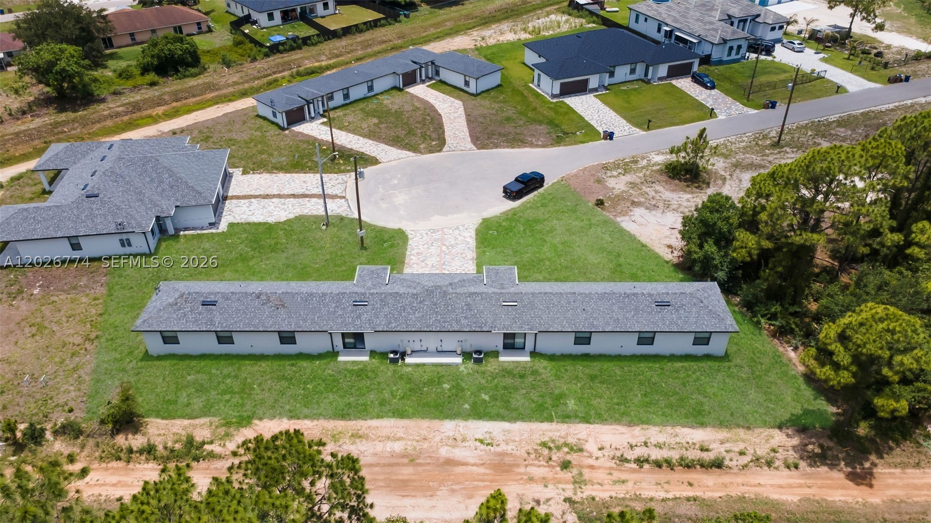 main property photo 20