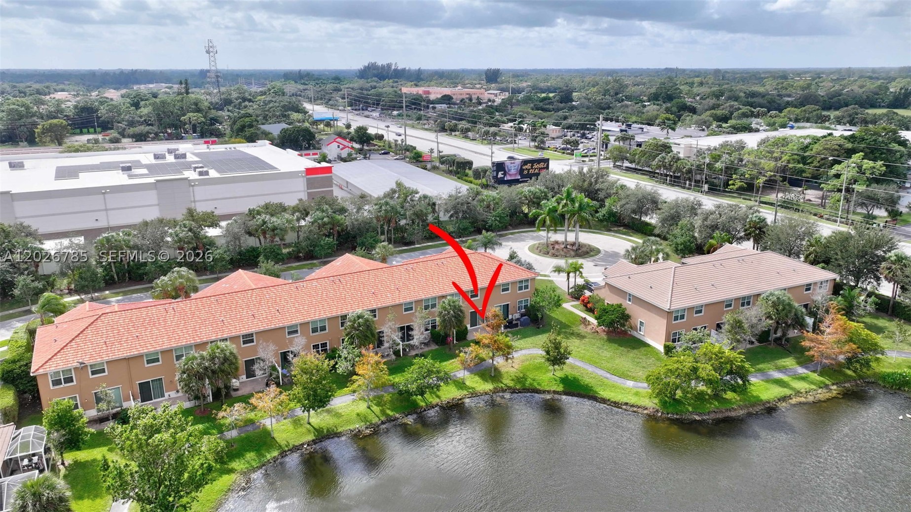 main property photo 41