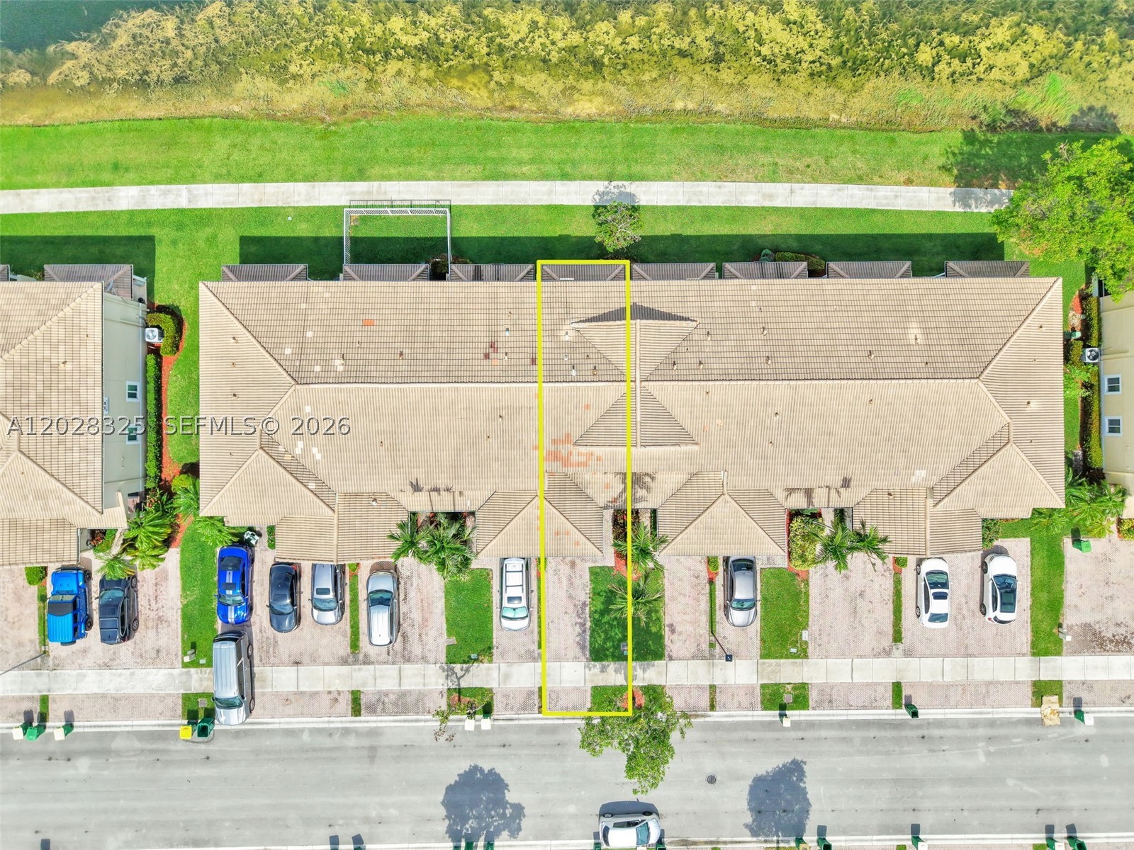 main property photo 24