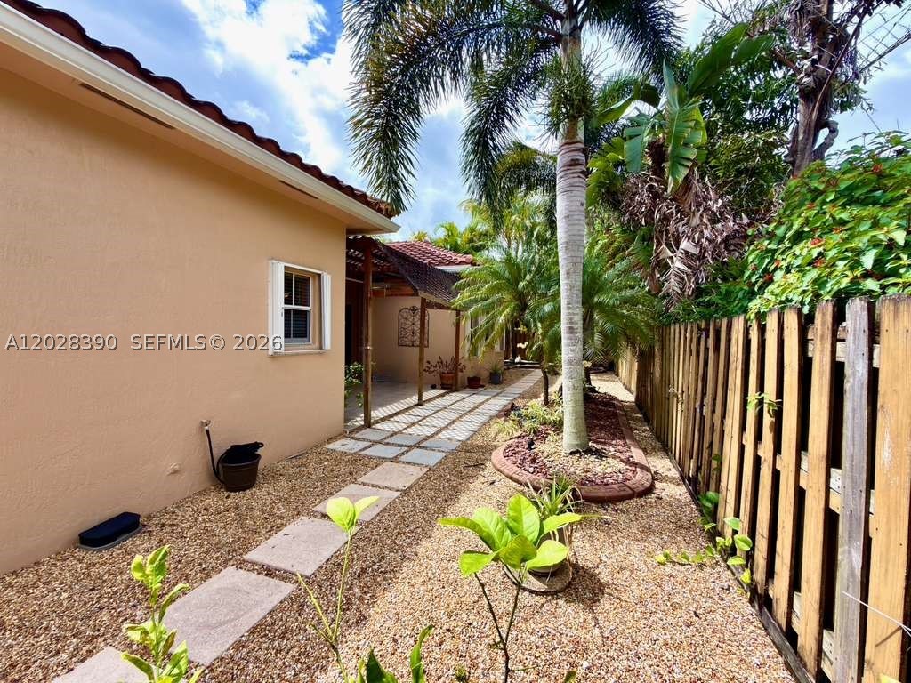 main property photo 48