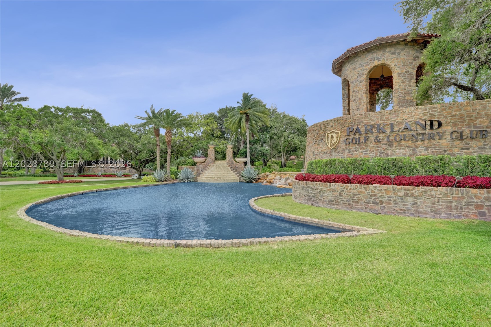 main property photo 60