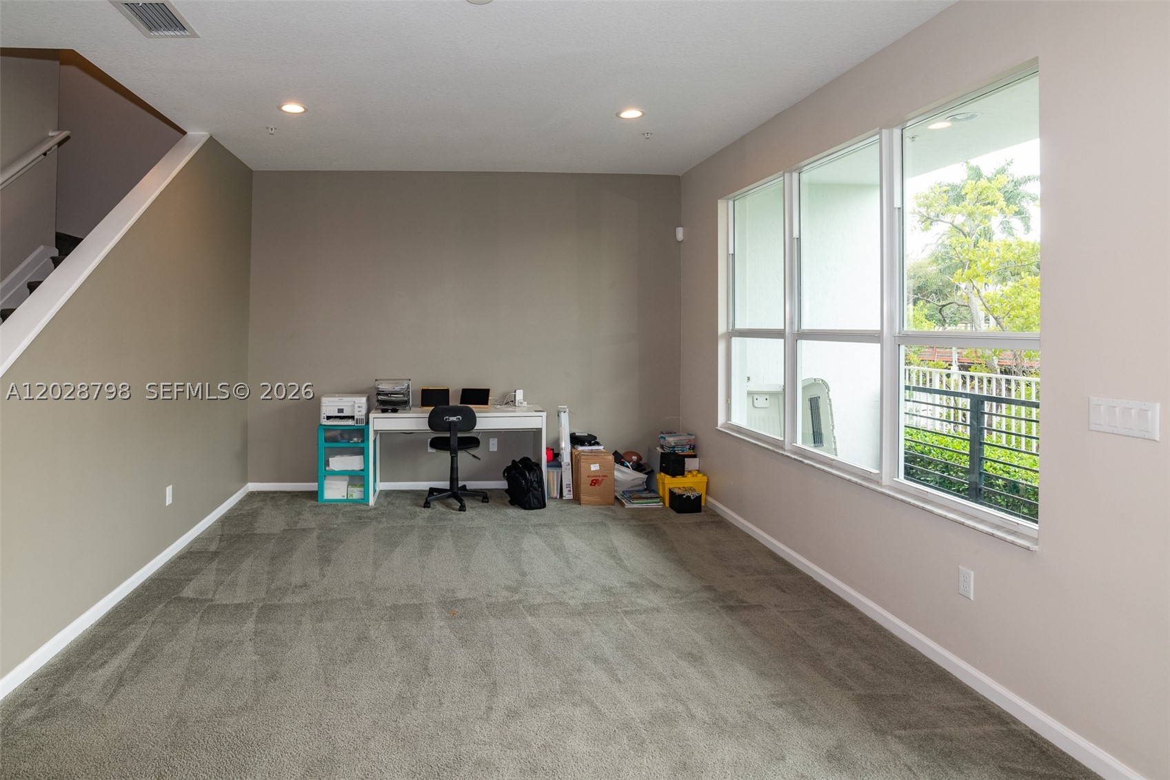 main property photo 89